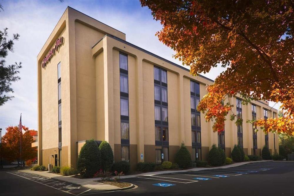 Hampton Inn Asheville - Biltmore Area Bagian luar foto