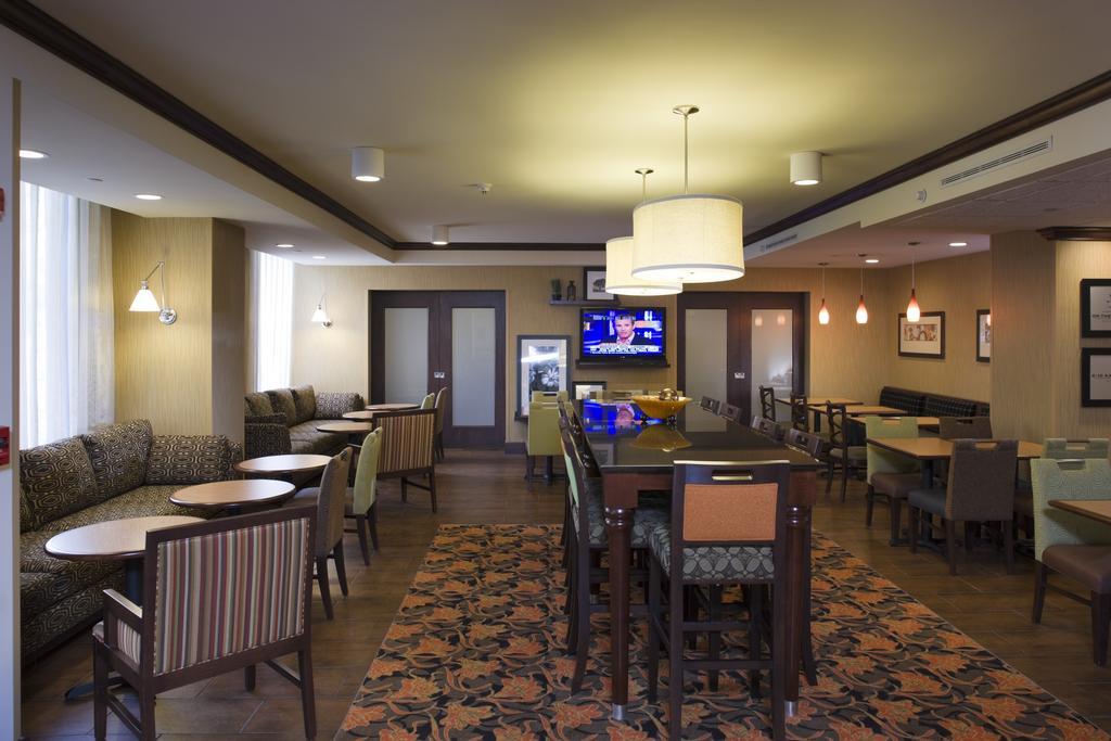 Hampton Inn Asheville - Biltmore Area Bagian luar foto